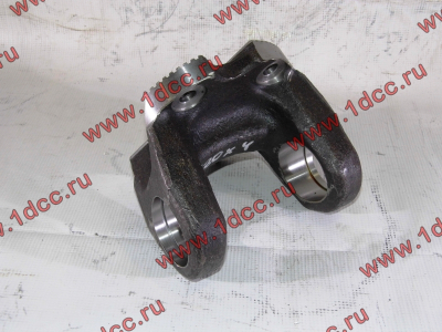 Фланец карданного вала D-180, 4 отв., с насечками, под крест. d-62х160 H HOWO (ХОВО) AZ9115311010 фото 1 Кострома