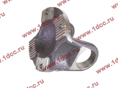 Фланец карданного вала D-180, 4 отв., с насечками, под крест. d-62х150 H HOWO (ХОВО) AZ9115311010 фото 1 Кострома